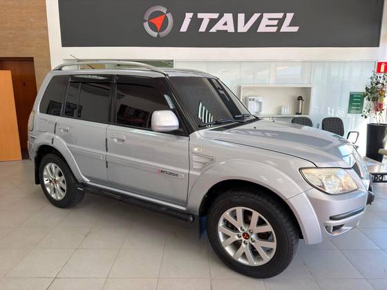 MITSUBISHI PAJERO TR4 2.0 4X2 16V 140CV FLEX 4P AUTOMÁTICO